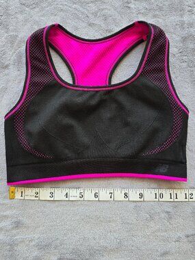 NEW BALANCE reversable sports bra large